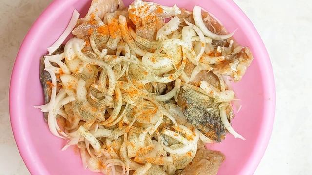 Рыба в духовке. Очень вкусный, сочный рыба. Қазақша рецепт. смотреть онлайн