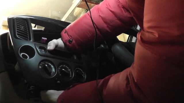 Мазда Трибьют: ремонт и обслуживание - Установка БК Multitronics VC730 смотреть онлайн