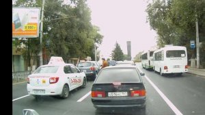 Проклятое место( Разметка в  парке на Комсомольской площади, Ростов-на-Дону)