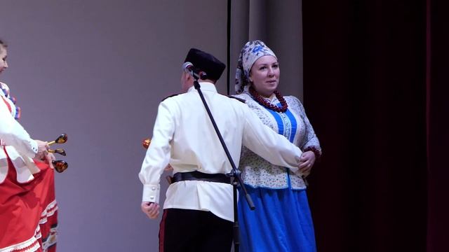 А вставала я ранёшенько. Исполняет фолк-группа "Казна"