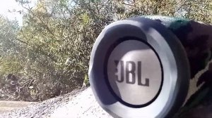 Проверка басов на улице