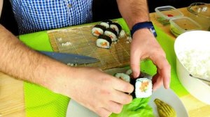 Суши своими руками. Как приготовить суши дома. Японская кухня. Рецепт роллов.