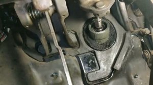 Течёт сальник рулевой колонки, установка, Опель Вектра А # 2часть.