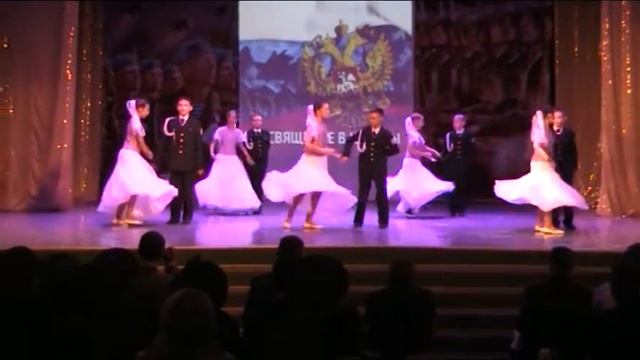 Воркута. Гимназия 2. Посвящение в кадеты. Вальс смотреть онлайн