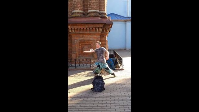 Парень на Баумана смотреть онлайн