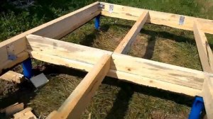 Бытовка своими руками. Часть 1. Основание, лаги, пол.