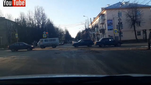 Россия, курортный городок Старая Русса,Майами по-русски. Нам любые дороги дорооги) смотреть онлайн