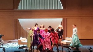 поклоны 8 любящих женщин театр Моссовета