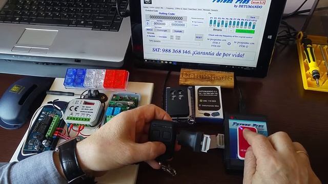 Пульт для шлагбаума и ворот NICE ERA INTI2 смотреть онлайн