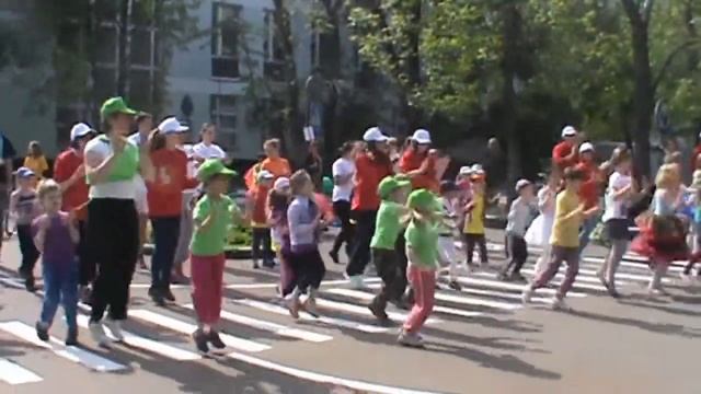 ГБОУ СОШ 1240 Спортивный праздник 15 мая 2014 смотреть онлайн