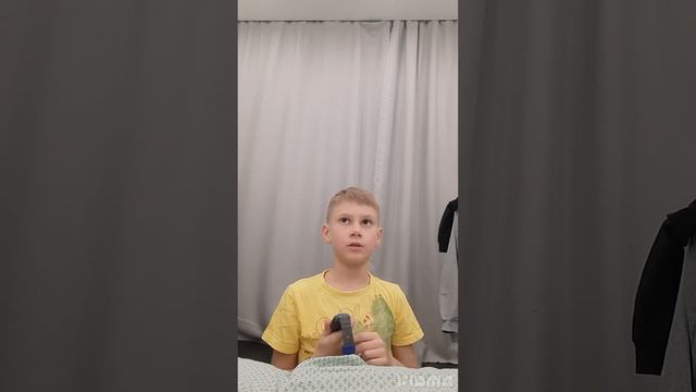 БОГАТЫЙ ШКОЛЬНИК ПРОТИВ БЕДНОГО смотреть онлайн