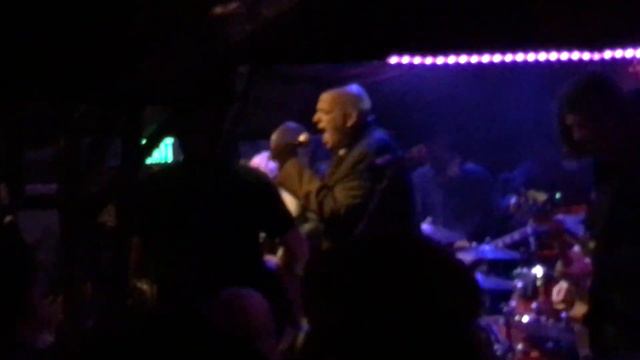 Chris Goss with Earthlings MoonAge Daydream смотреть онлайн