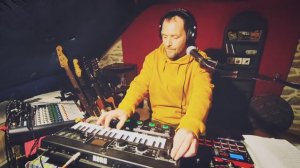 The Look by Metronomy instrumental - Steady Loops cover with RC 505 looper