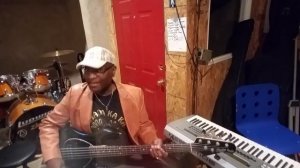 Musicman Sterling Ray 35 DEMO