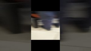 проникли в старший блок. Школа 2 часть