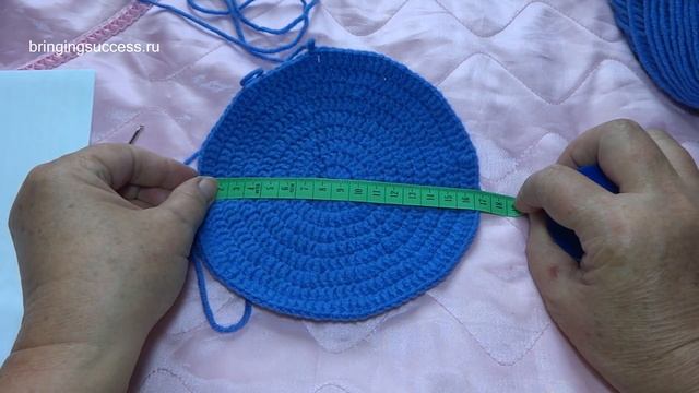 Как связать основу шапки крючком. Поделки своими руками смотреть онлайн