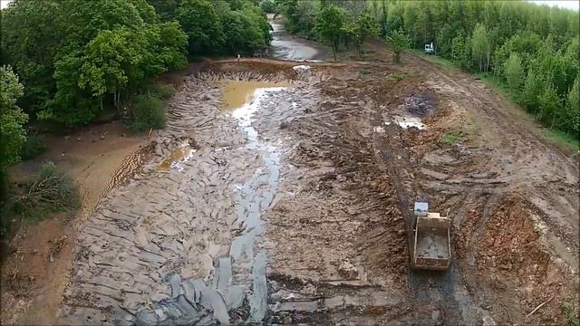 Гусеничный самовал Morooka MST 1500VD смотреть онлайн