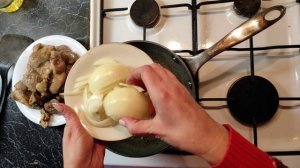 Самая нежная куриная печень в густой томатной подливке!!!