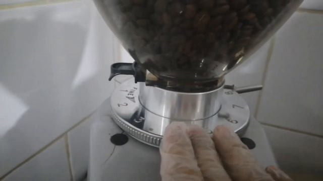 Calibration espresso grinder (f64e) quick tip#2 смотреть онлайн