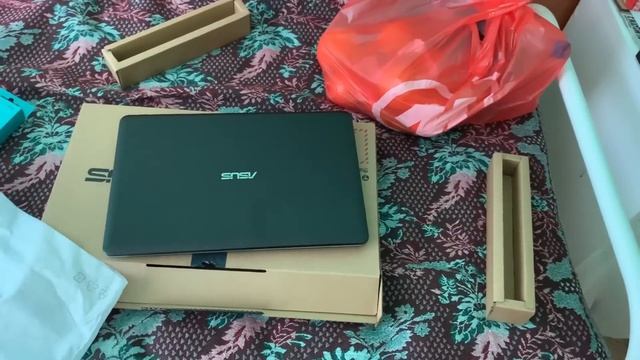 Отправка подарков в Луганск . смотреть онлайн