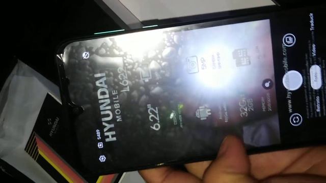 Hyundai L622 Modelo de teléfono Móvil Android con2 sim y 32GB смотреть онлайн