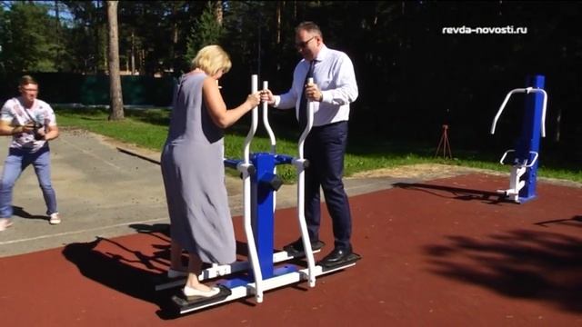 В Ревде после реконструкции заработал оздоровительный детский лагерь "Лесная жемчужина" смотреть онлайн