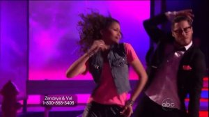 Zendaya & Valentin Chmerkovskiy - Hip-hop - Dancing With the Stars 2013 - Week 9