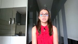 УКРАИНСКИЕ БЕЖЕНЦЫ: ВЫГОНЯЮТ ИЗ ДОМА Беженцев в Германии и Польше ⁉️ Беженцы массово возвращаются?