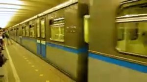 Как появился сквозной проход в вагонах метро