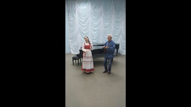 Страдания под балалайку "Я любила тебя, болечка" смотреть онлайн