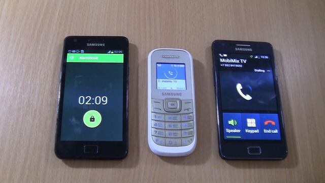 Ringing Alarms & Incoming call+Outgoing call at the Same Time Samsung S2 +S2 plus+1200M смотреть онлайн