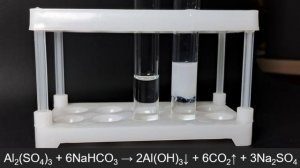 Необратимый гидролиз карбоната алюминия Al2(CO3)3 и карбоната железа (III) Fe2(CO3)3