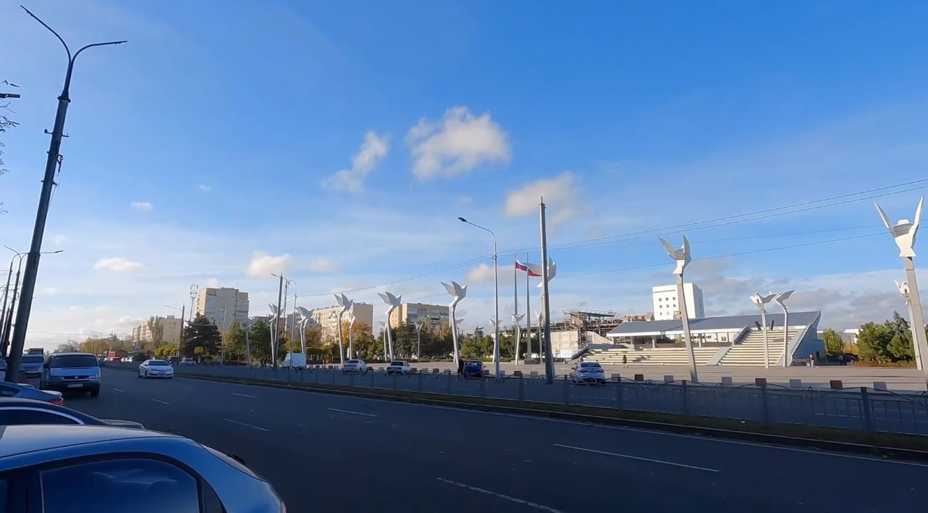 Пешеходная экскурсия по Мариуполю 2023