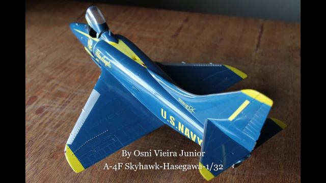 Blue Angels - A-4F & F/A-18C - escala 1/32 смотреть онлайн