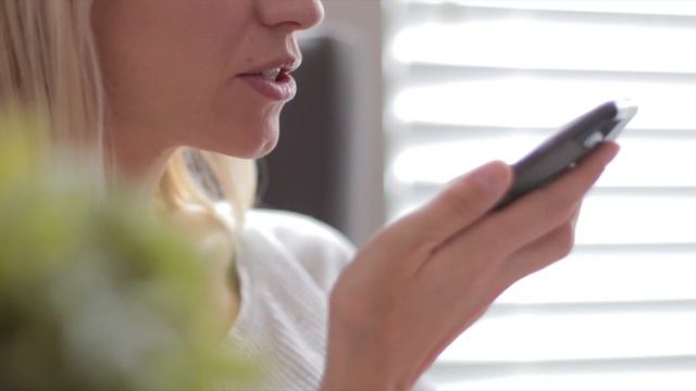 Chytrá domací kamera WiFi s otočným objektivem 360° pro monitorování na dálku Reolink E1 Pro смотреть онлайн