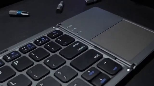 Foldable Bluetooth Mini Keyboard | Link in Description!