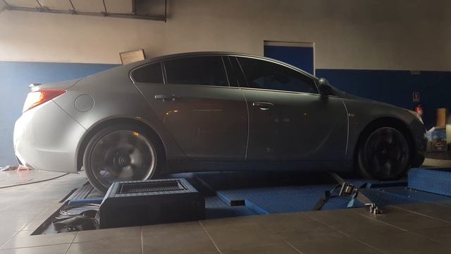 Opel Insignia 2.8 Turbo OPC 325hp смотреть онлайн