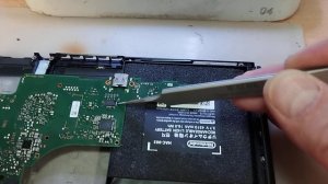 Nintendo Switch не включается, не заряжается, потребление от бп около 100 ма.