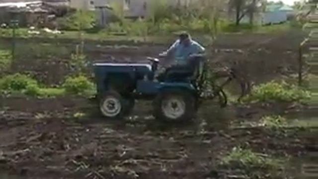 булат 120 мини трактор , испытание культиватора после модернизации,потеряли лапу