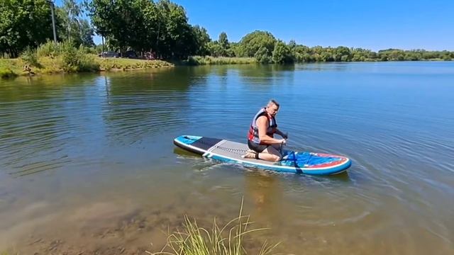SUP BOARD плаванье на озере
