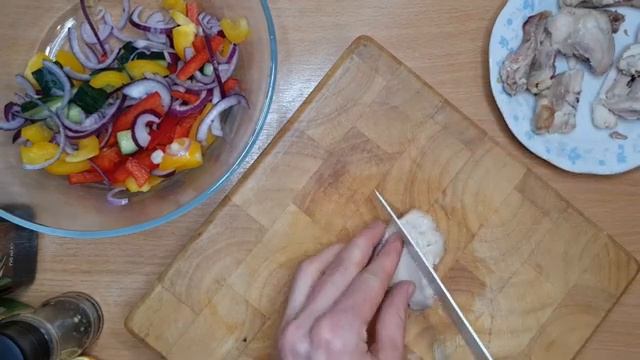 Великолепный, необычайно нежный и вкусный салат со спаржей и куриным мясом