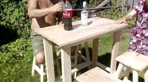 Барный стол и стулья