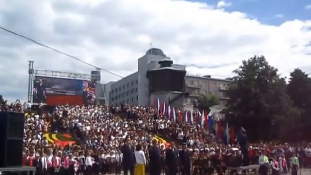 Хором славим Россию и город смотреть онлайн