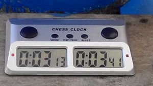 шахматные часы (электронные)