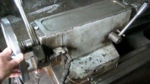 Токарная задняя  бабка на воздухе