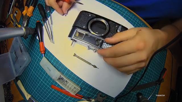 Разборка(ремонт) фотоаппарата Фэд 5 часть 1.Смотрите на скорости х2. смотреть онлайн