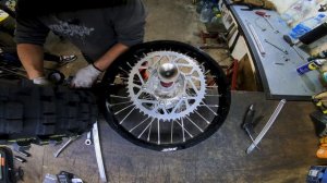 BRZ X6M - КАК ПРАВИЛЬНО МЕНЯТЬ РЕЗИНУ!