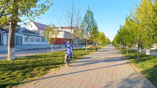 #АНАПА 23.04.2020. ПРОГУЛКА К РЕЧКЕ ПО УЛИЦАМ ГОРОДА. Хаски Дайя. Улица Северная. Тюльпаны. Погода.