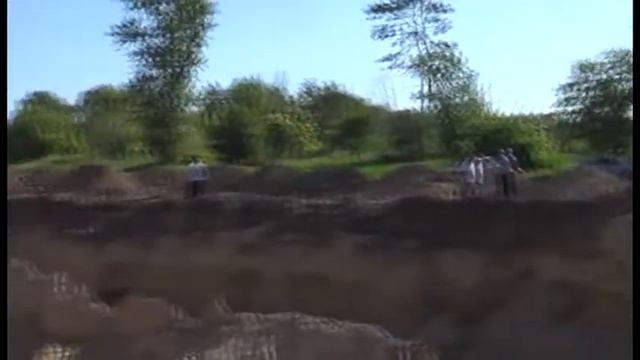 Осмотр карьера на сельхоз земле в Курской области 23.05.12 смотреть онлайн