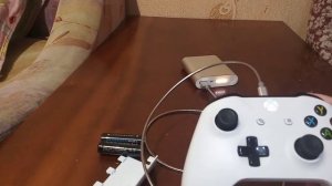 Как играть без батареек на Xbox (lifehack)